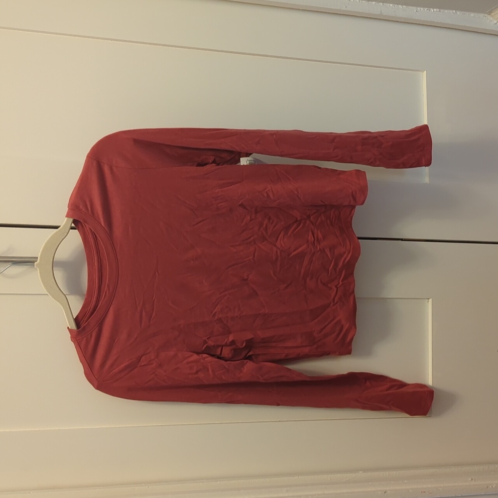 Old Navy Light Rust Red Bestee Long Sleeve Crop T-Shirt Medium